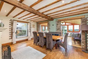 Country Farmhouse, Sleeps 13 & New 8seater Hot Tub - Image 5
