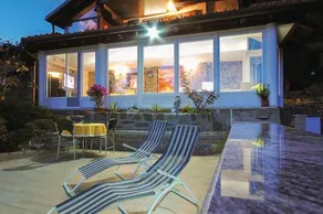 Bonidesa House With Whirlpool Happy Rentals - Image 3