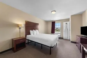 Savannah Suites Pleasanton - Image 2