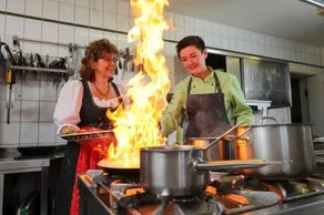 Gasthaus & Pension Zur Guten Quelle - Image 2