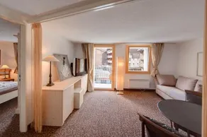 Cabana Apartments - Image 3
