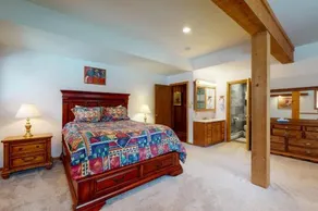 Large East Vail Chalet - Hot Tub - Close to Bus - Image 5