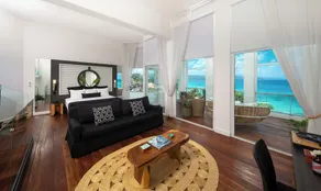 S Hotel Jamaica - Image 3