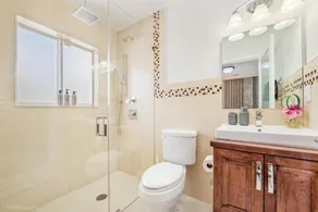 Peaceful Rental Retreat in Miami Jacuzzi BBQ L25 - Image 5