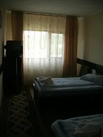 Hotel Central - Image 3
