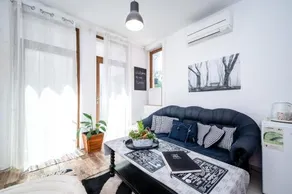 Bulhotel Studio - Image 3