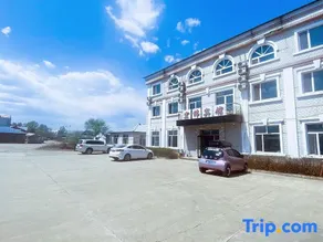 Jingpo Lake Minghu Shengjing Hotel - Image 5