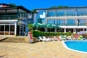 Kini Park Hotel - Image 3