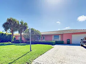 4BR Palm Beach Waterfront Home w/Private Dock&Pool - Image 5