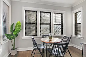 Comfy 2BR - Sunnyside 2F - Image 3