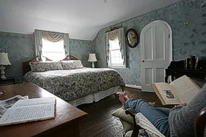 HideAway Country Inn - Image 2