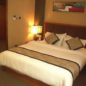 Yilan Hotel - Image 4