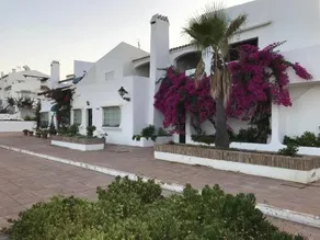 2270-Amazing new 2 bedrooms with furnished terrace - Image 4