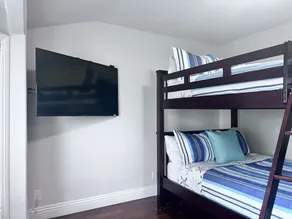 Fantastic 5 Bedroom 4 Bath Home With new Pool & Jacuzzi - Image 3