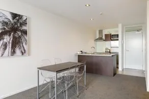 Rooftop Retreat - Mount Maunganui Holiday Home - Image 2