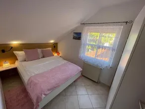 Holiday Home Mala kuca - Image 2