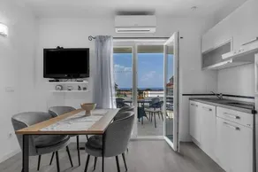 Apartment Villa Mare - Image 2