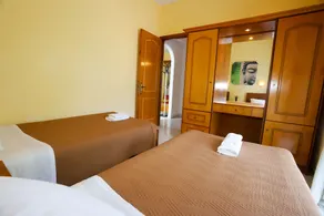 Cozy Apartment, few Mins From Beach, Corfú - Image 2