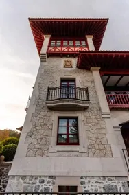 Palacete Real - Image 2