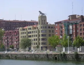 Luxury Beachcity - Image 2