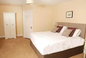 Avondale Guest Accommodation - Image 5