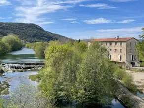 Captivating 2-Bed, 1 bath Cottage, Private Garden & Shared Pool in Sauve - Image 4
