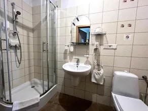 Hotel Metro View - Image 4