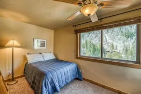 4192 Spruce Way - Image 3