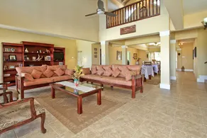 Tallawah Villa - Image 4
