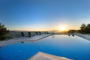 Golden Key Villas - Image 4