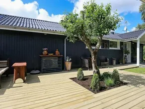 Elegant Holiday Home In Jerup Near Sea - Image 3