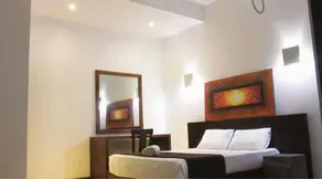 Kanvel Hotel - Image 3