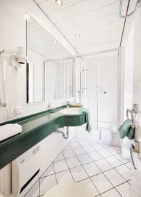 Gutshof Hotel Arosa - Image 3