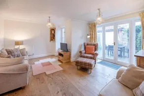 Scotts Cottage, Reydon - Image 2