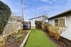 Cultural Cottage in Old Town Anacortes - Image 3