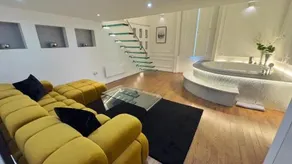 Enzo Capo Luxury Suites - Image 2