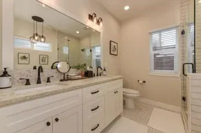 Rustic Modern Home Near Sutter St &Historic Folsom - Image 4