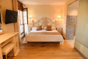 El Hotel Rural la Muedra - Image 2