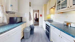 Lovely House in Cambridge With 5-double Beds - Image 4