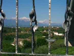 Villa Leandra Bed & Breakfast - Image 2
