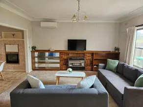 The Warrnambool Wharf House - Image 3