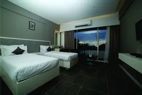 Dwarawata - The Door Town Hotel - Image 5
