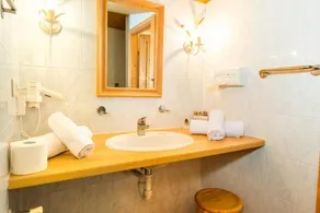 Hotel Andrea - Image 2