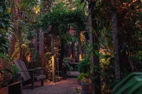 Garden Suite Centre - Image 3