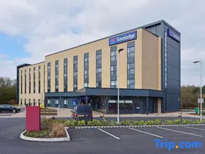 Travelodge Bristol Emersons Green - Image 2