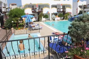 Hotel Laguna - Image 4