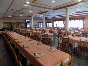 Hotel Restaurante El Amigo - Image 5