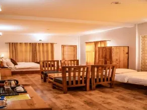 LA Riqueza Kanatal - Himalayan View Rooms - Parking on Site - Close to Surkanda Devi Temple & Jungle Safari - Image 3