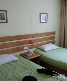 Home Inn - Image 5