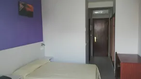 Sun Beach Hotel - Image 2